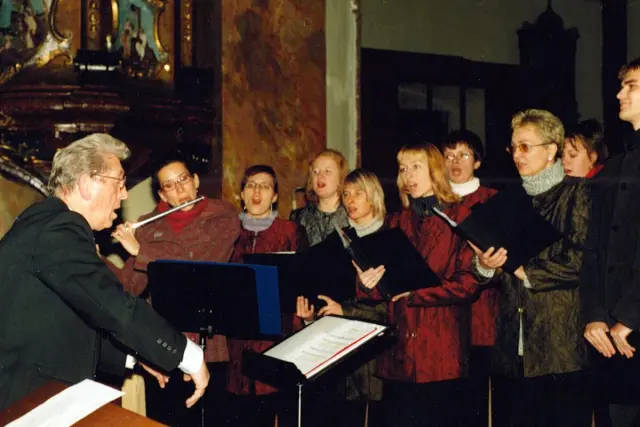 2006